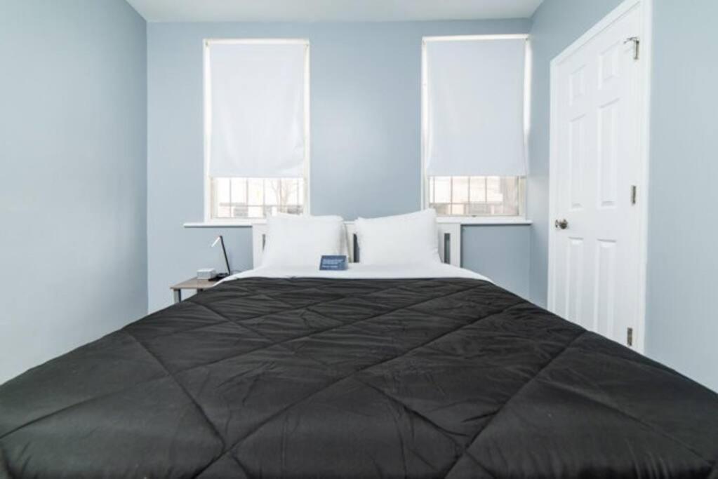 1St Floor - Free Parking - Washer & Dryer - Agh Pittsburgh Extérieur photo